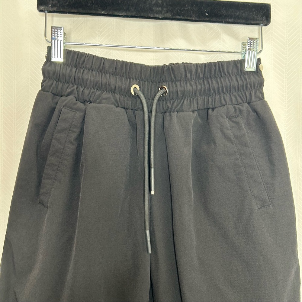 Maniere de Voir black cargo joggers - Picture 3 of 8